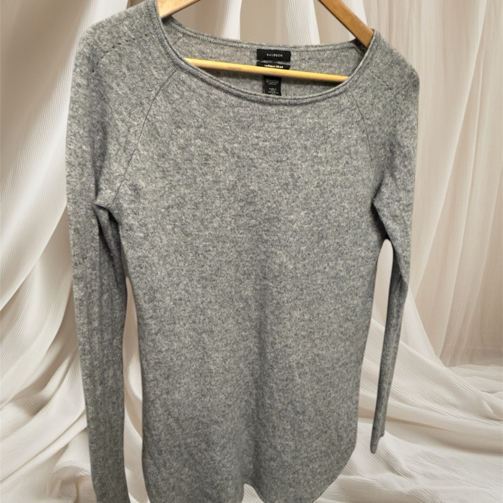 Halogen women’s Cashmier sweater